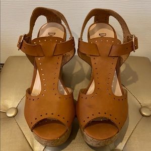 Camel Brown Sandal Wedge